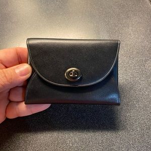 NWT Coach Turnlock Card Case